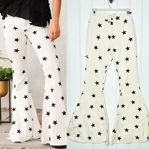 Berry N Cream Women White Star Print Bell Bottom Flare Jeans Size S NEW